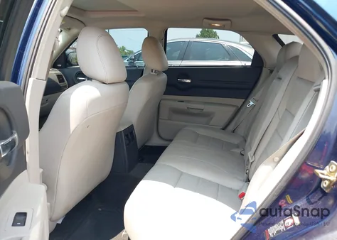 2006 Dodge Magnum Rt from USA, damaged, VIN 2D8GV57206H124733